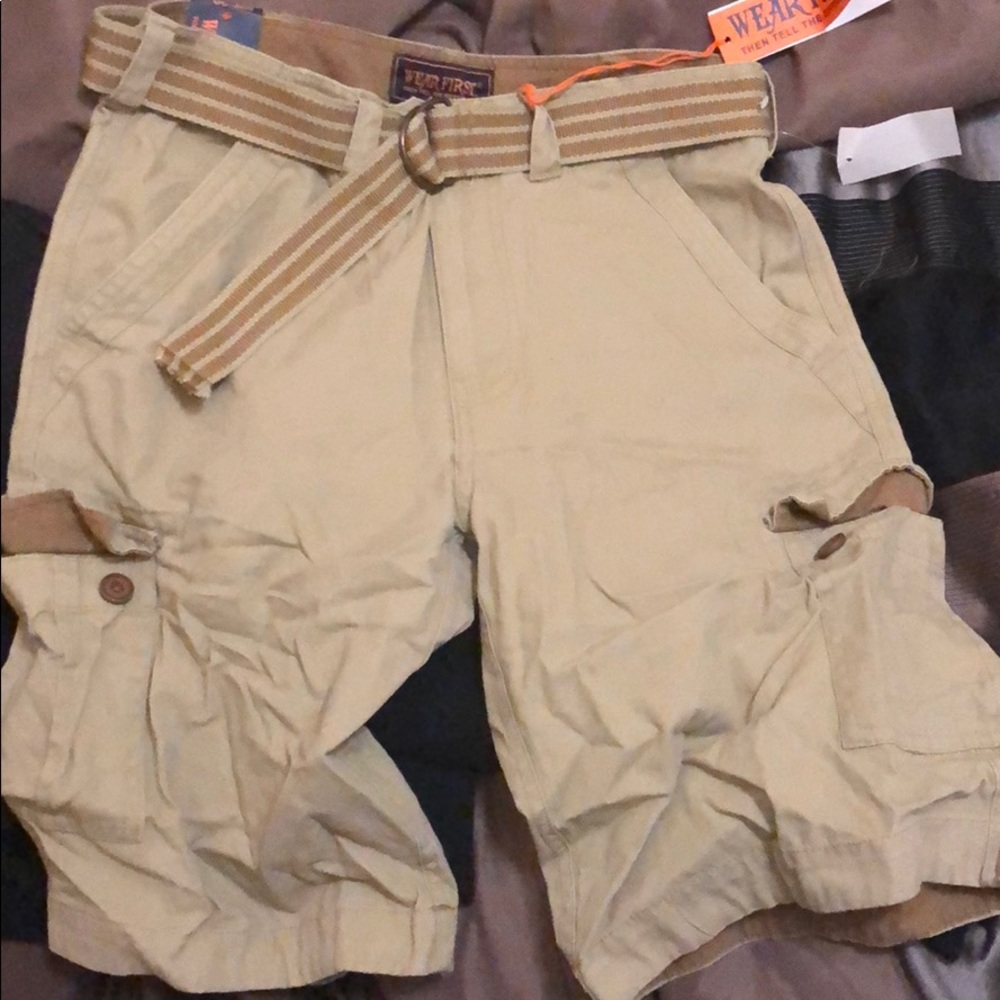 Brand new never worn cargo shorts